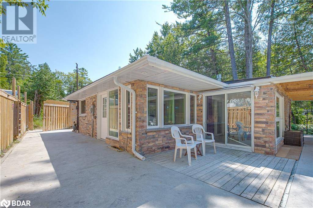 Wasaga Beach, ON L9Z2M2,54 HOMEWOOD Avenue