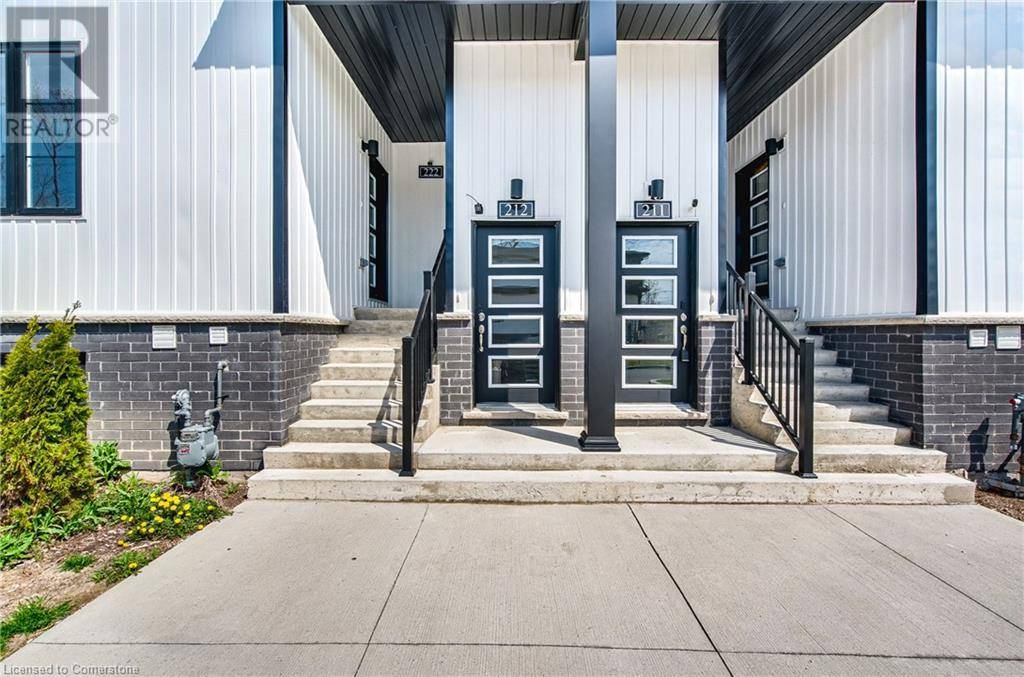Niagara Falls, ON L6P1H8,4263 FOURTH AVE #212