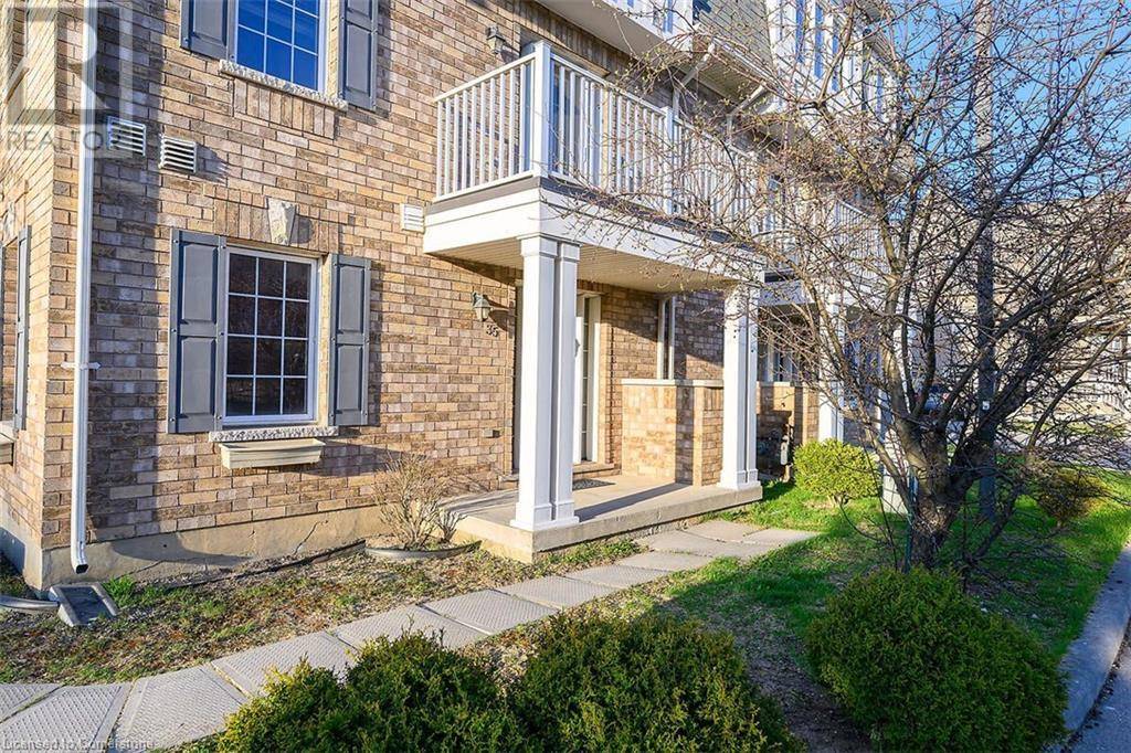 Hamilton, ON L9A0B4,7 SIRENTE DR #35