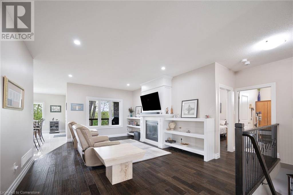 London, ON N6M0E5,2800 SHEFFIELD Place