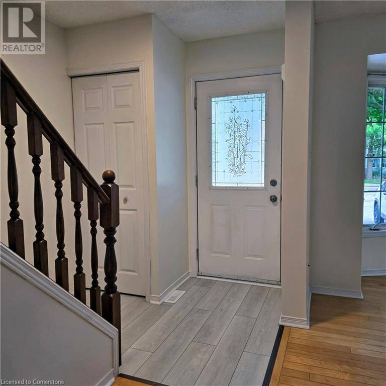 Cambridge, ON N1T1X4,235 SAGINAW Pkwy #73
