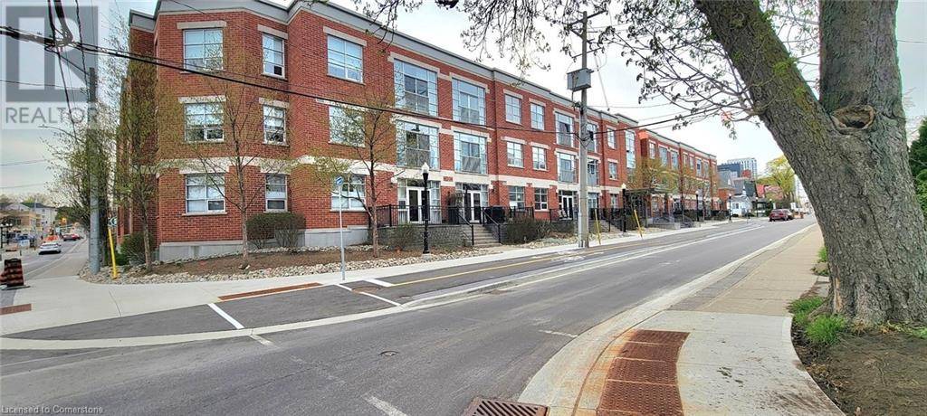 Kitchener, ON N2H6T8,165 DUKE ST East #210