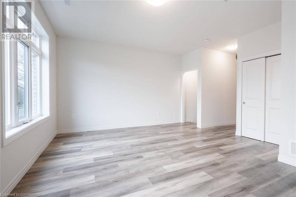Hamilton, ON L0R1C0,2620 BINBROOK RD #206