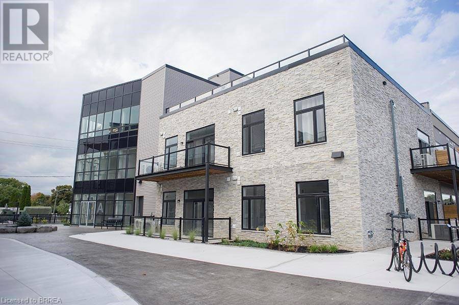 Brantford, ON N3T4J6,85 MORRELL Street