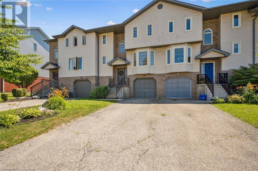 Waterloo, ON N2T2L9,641 GRANGE Crescent