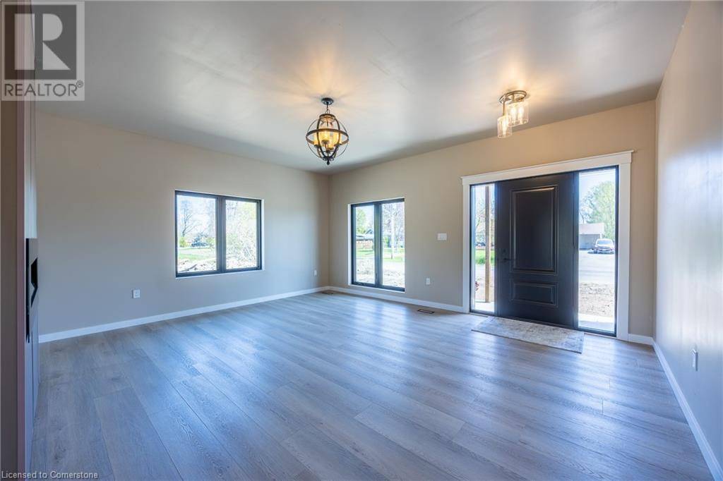 Port Dover, ON N0A1N7,5 SCOTT Drive