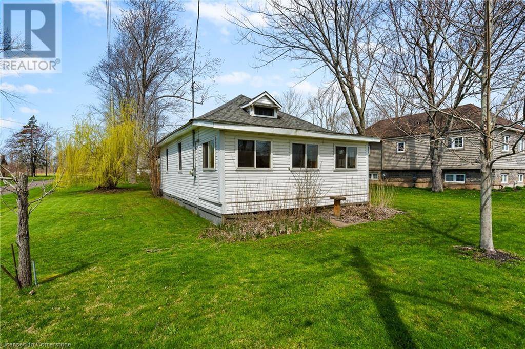 Port Colborne, ON L3K5V3,634 SILVER BAY Road