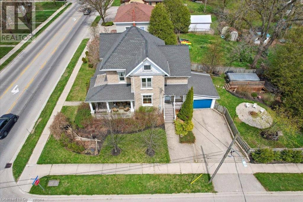 Listowel, ON N4W1L6,454 WALLACE Avenue N