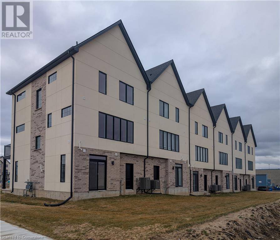 London, ON N6L0H4,235 KENNINGTON WAY #08
