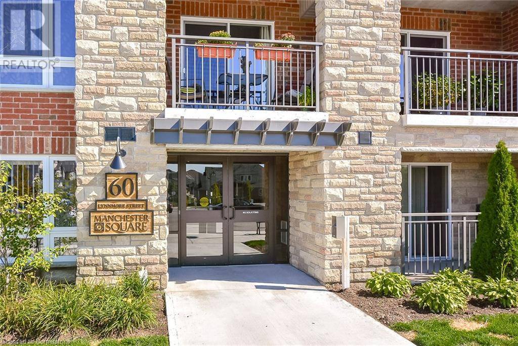 Guelph, ON N1L0J8,60 LYNNMORE ST #104
