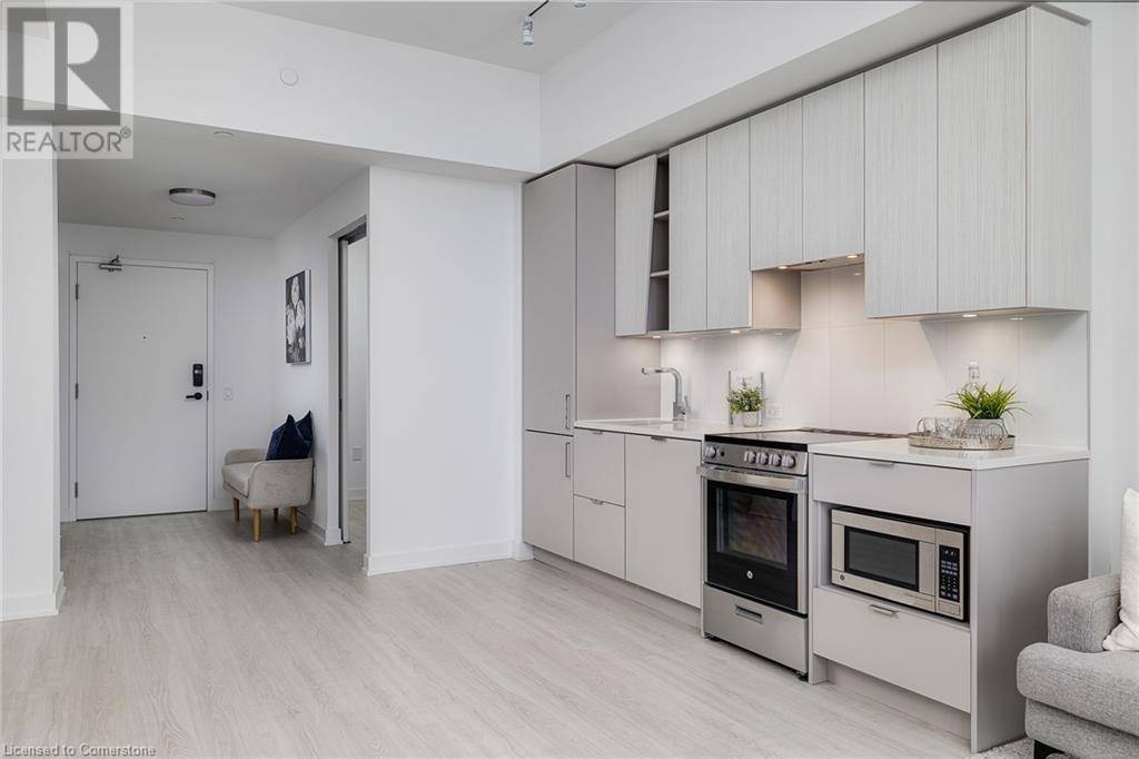 Mississauga, ON L5B0M4,3883 QUARTZ RD #5806