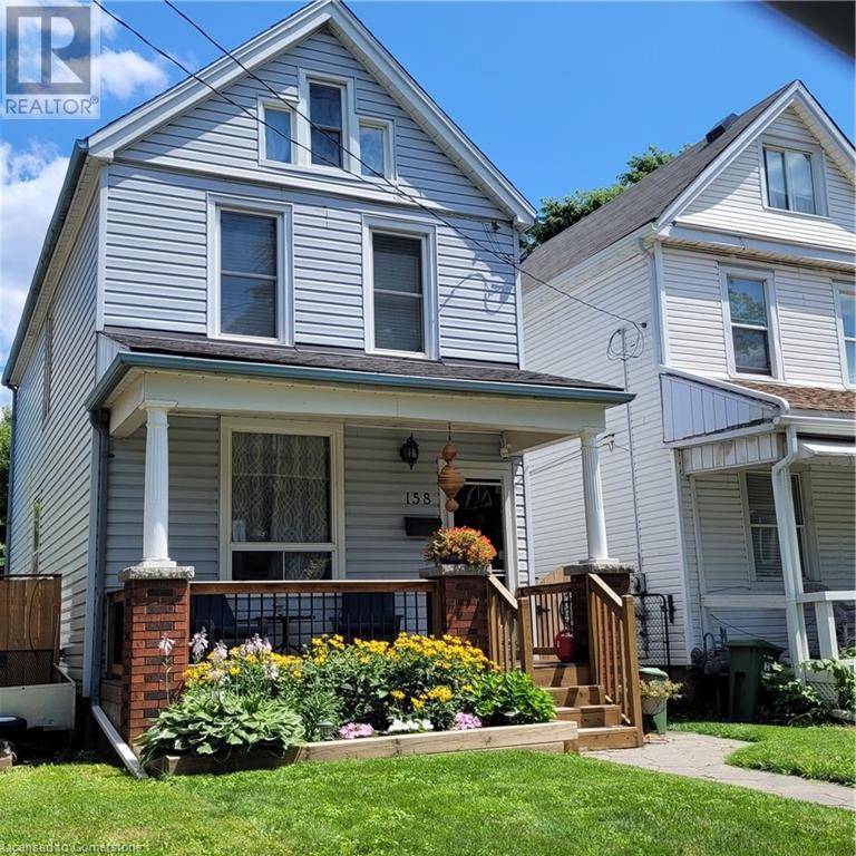 Hamilton, ON L8L7C2,158 AVONDALE Street