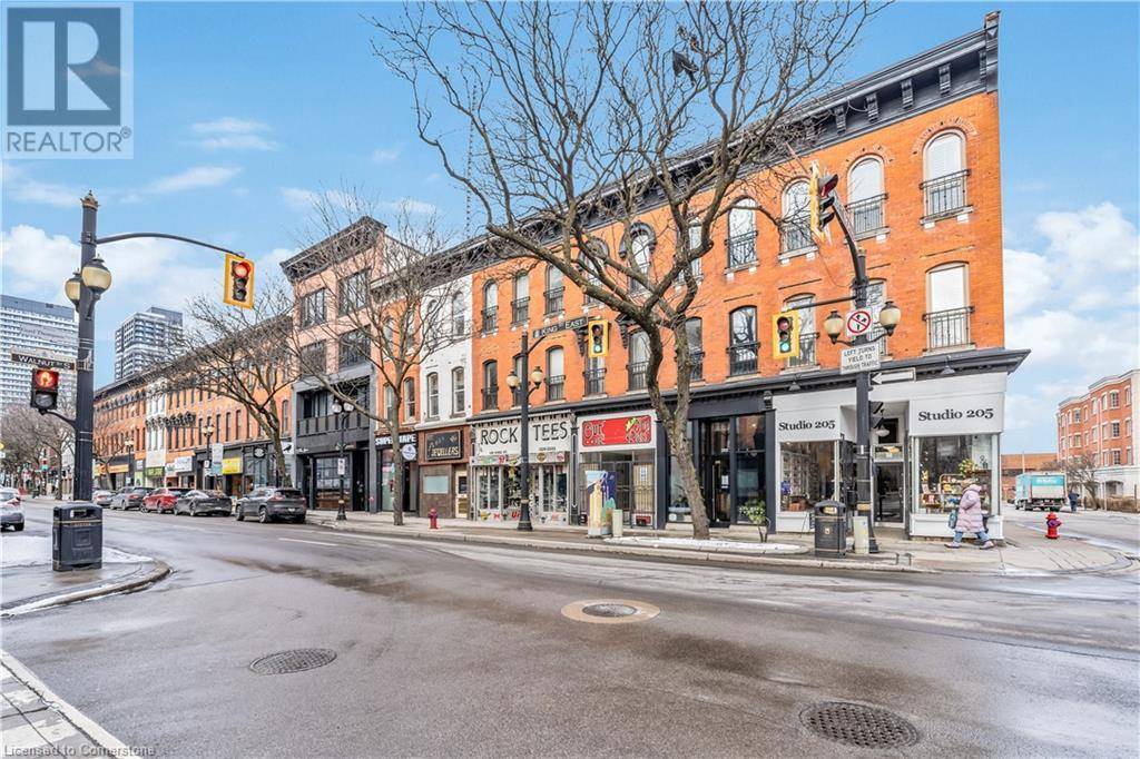 Hamilton, ON L8N1B3,197 KING Street E