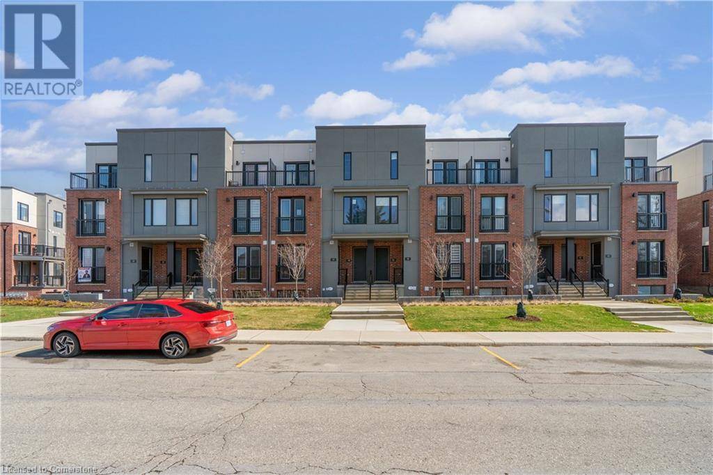 Waterloo, ON N2J0G1,99 ROGER ST #12