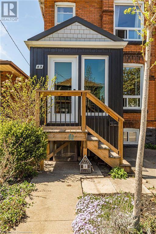 Hamilton, ON L8L5M7,83 OAK Avenue