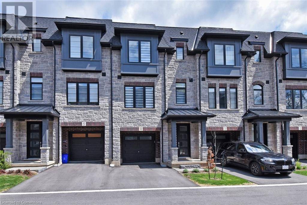 Ancaster, ON L9G1N4,187 WILSON ST West #4
