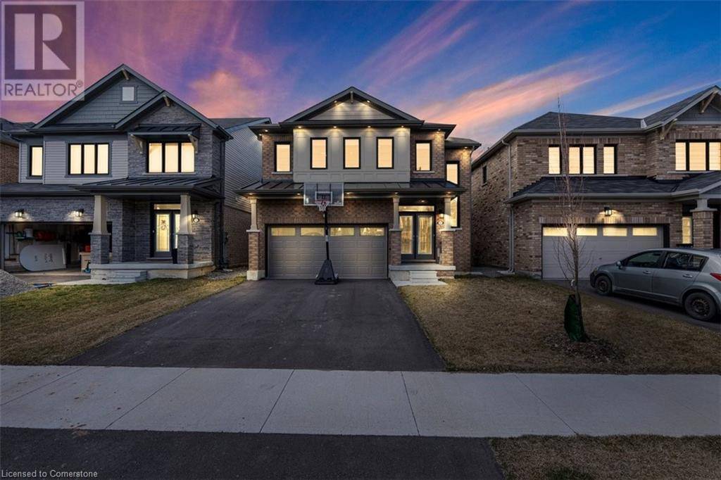 Hamilton, ON L8J0M3,157 CACTUS Crescent