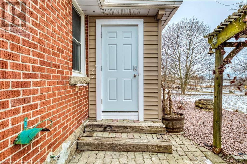 Mount Hope, ON L0R1W0,8110 CHIPPEWA Road E