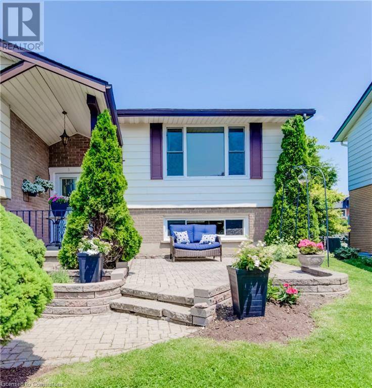 Waterloo, ON N2L5M5,330 DALEVIEW Place