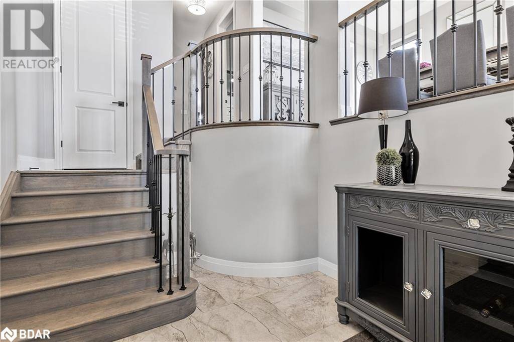 Orillia, ON L3V6H2,3075 ORION BLVD Boulevard