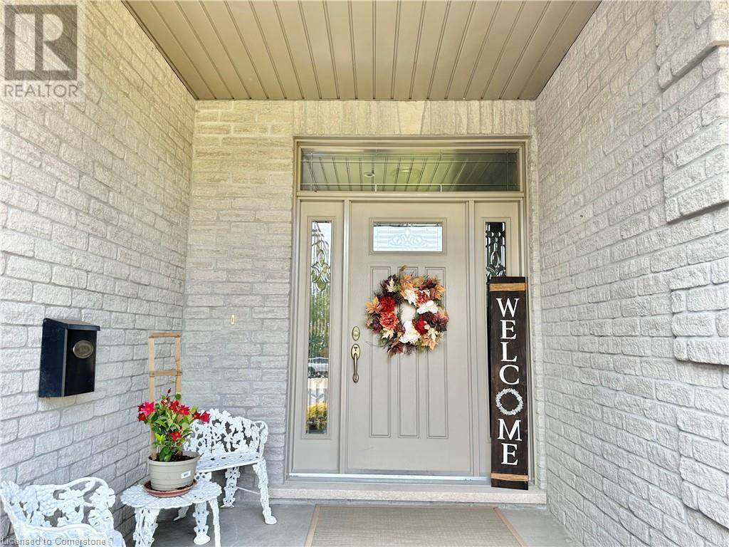 Simcoe, ON N3Y4R6,159 VICTORIA STREET N