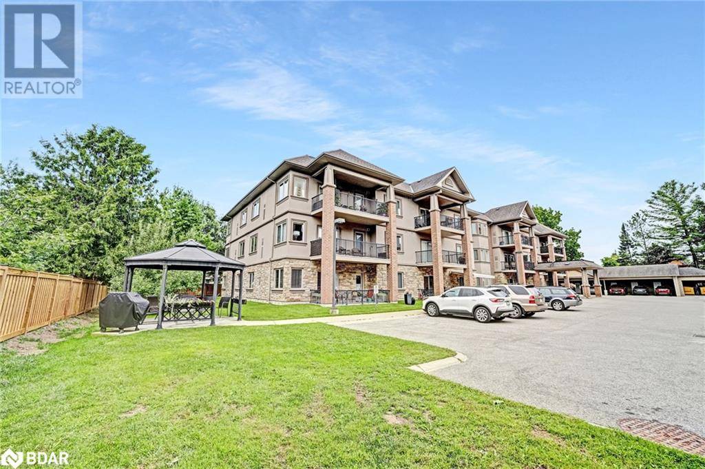 Springwater, ON L0L1P0,19 YONGE ST North #103