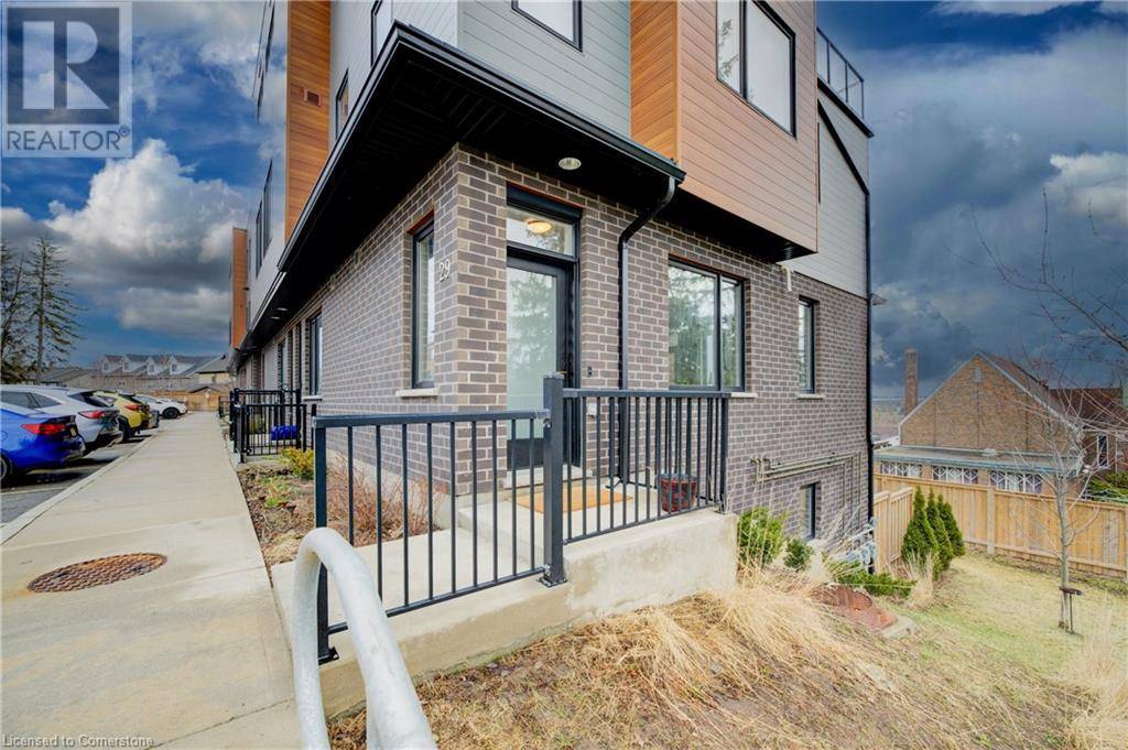 Kitchener, ON N2K1K7,54 BRIDGE ST West #29