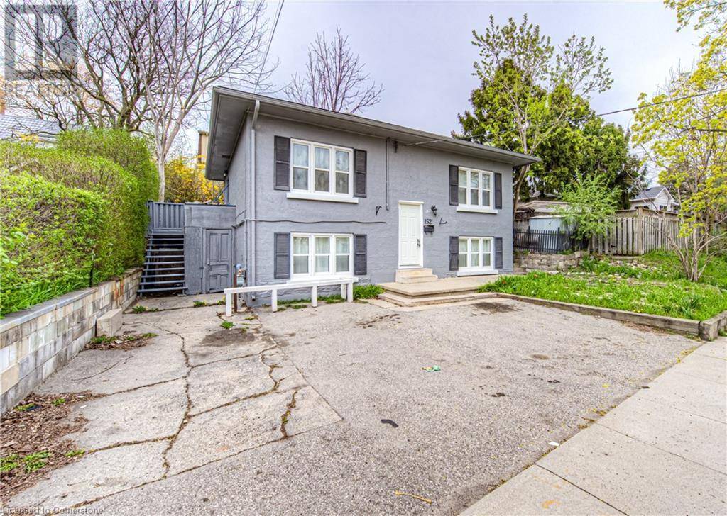 Kitchener, ON N2M3E5,152 BINSCARTH Road