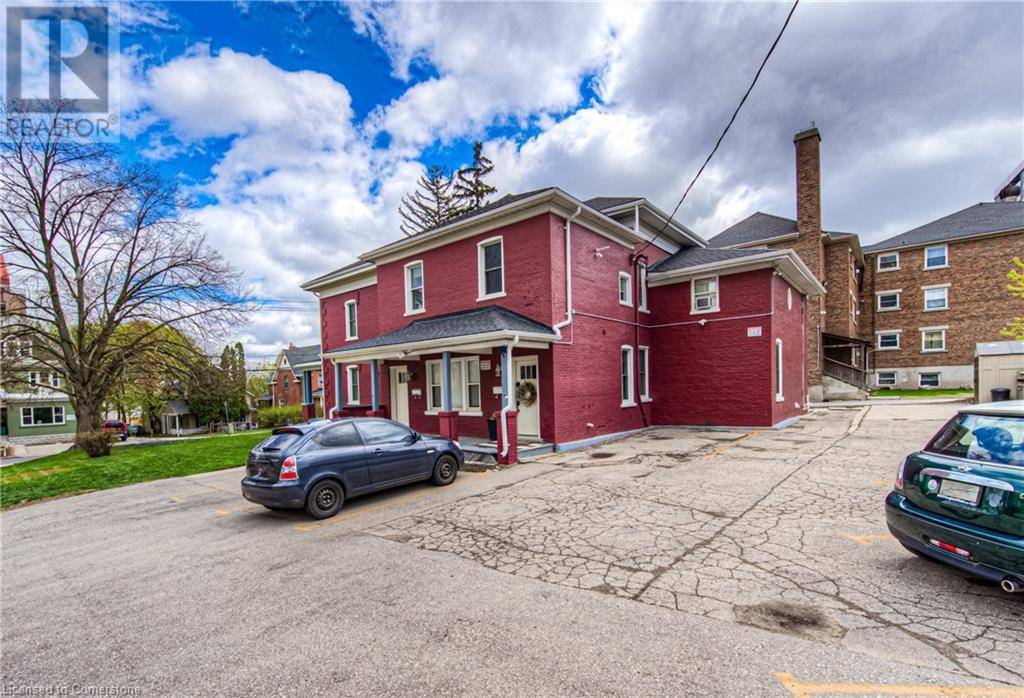 Kitchener, ON N2G2S3,95 CHURCH Street