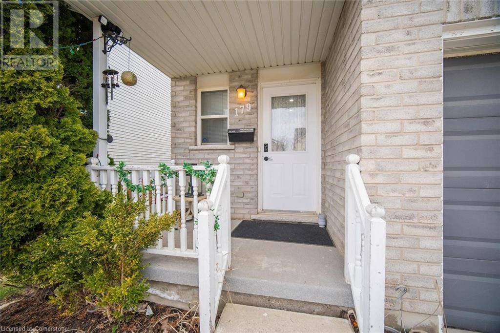 Kitchener, ON N2E9H1,179 HENHOEFFER Crescent