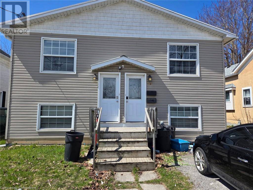 Thorold, ON L2V3L8,75 PINE Street S