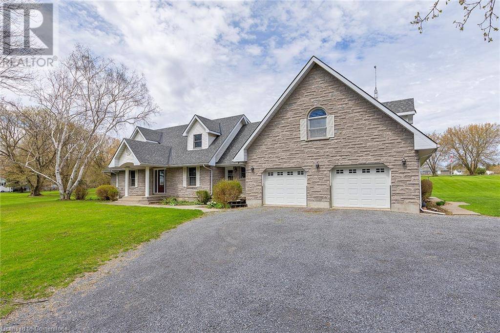 Napanee, ON K7R3K6,7349 COUNTY RD 2