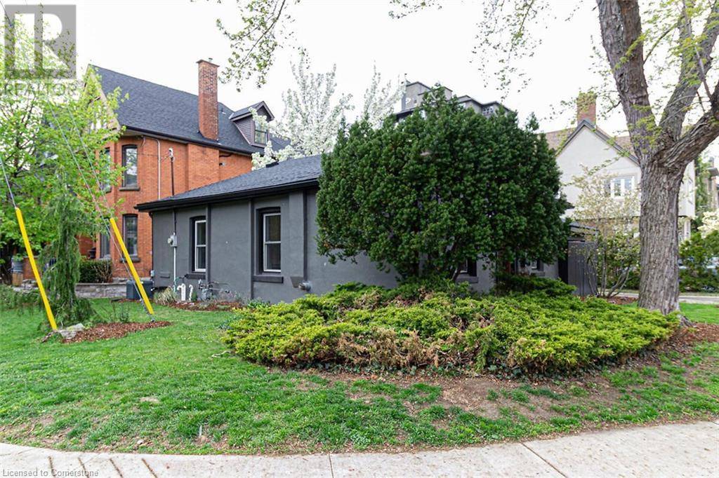 Hamilton, ON L8P3L9,294 CAROLINE Street S