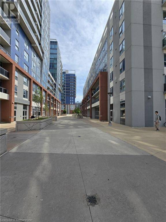 Waterloo, ON N2L0G6,365 ALBERT ST #613