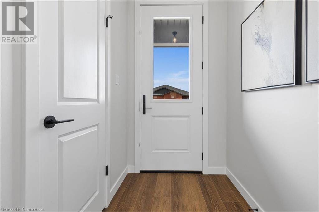 Mitchell, ON N0K1N0,81 KENTON Street