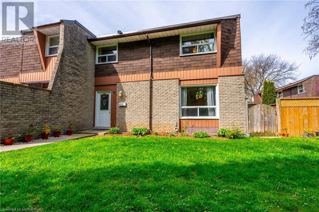 Burlington, ON L7T3X6,657 FRANCIS RD #3