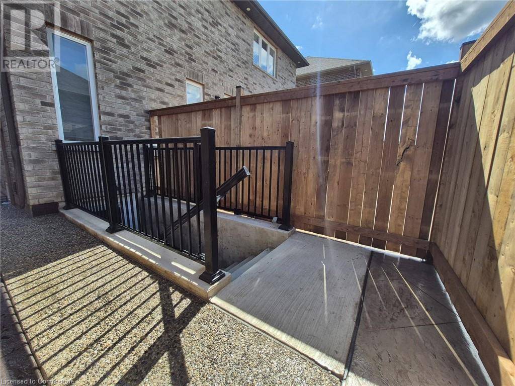 Ancaster, ON L9K0H7,49 ROBERTSON RD #Basement