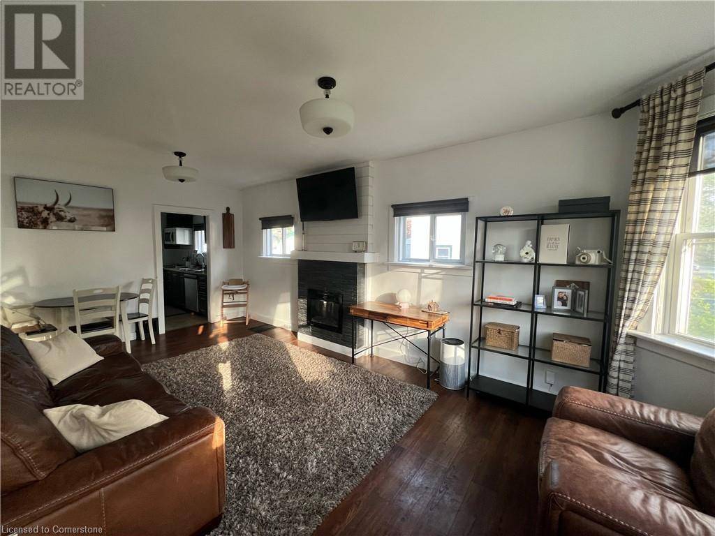Belleville, ON K8N3V3,267 BLEECKER Avenue