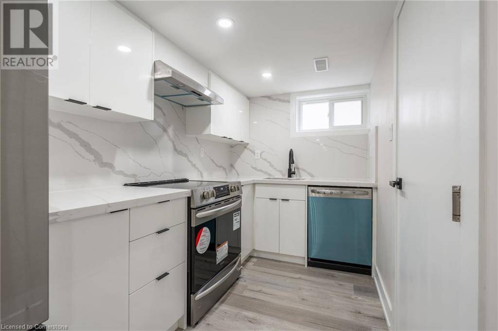 Hamilton, ON L8T2H1,51- LOWER GRANDFIELD Street