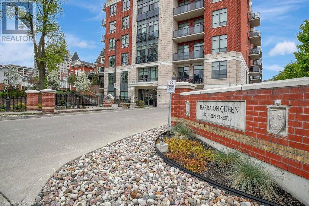 Kitchener, ON N2G0C4,399 QUEEN ST South #101