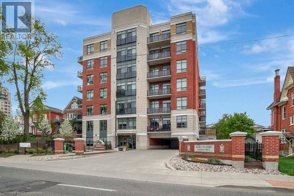 Kitchener, ON N2G0C4,399 QUEEN ST South #101