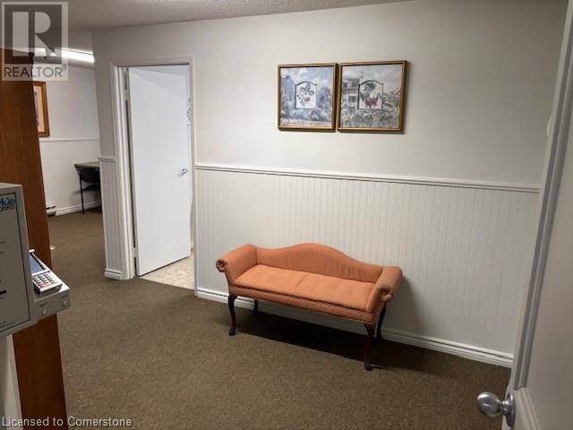 Kitchener, ON N2G4L9,64 BENTON ST #1302