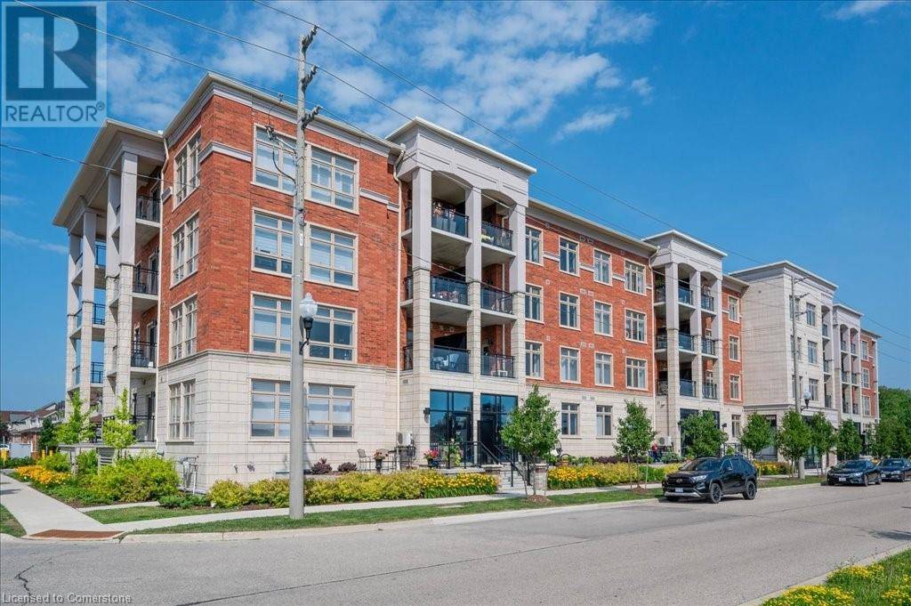 Kitchener, ON N2E0H5,195 COMMONWEALTH ST #304