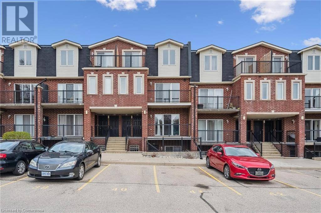 Kitchener, ON N2E0A2,45 CEDARHILL CRES #12D