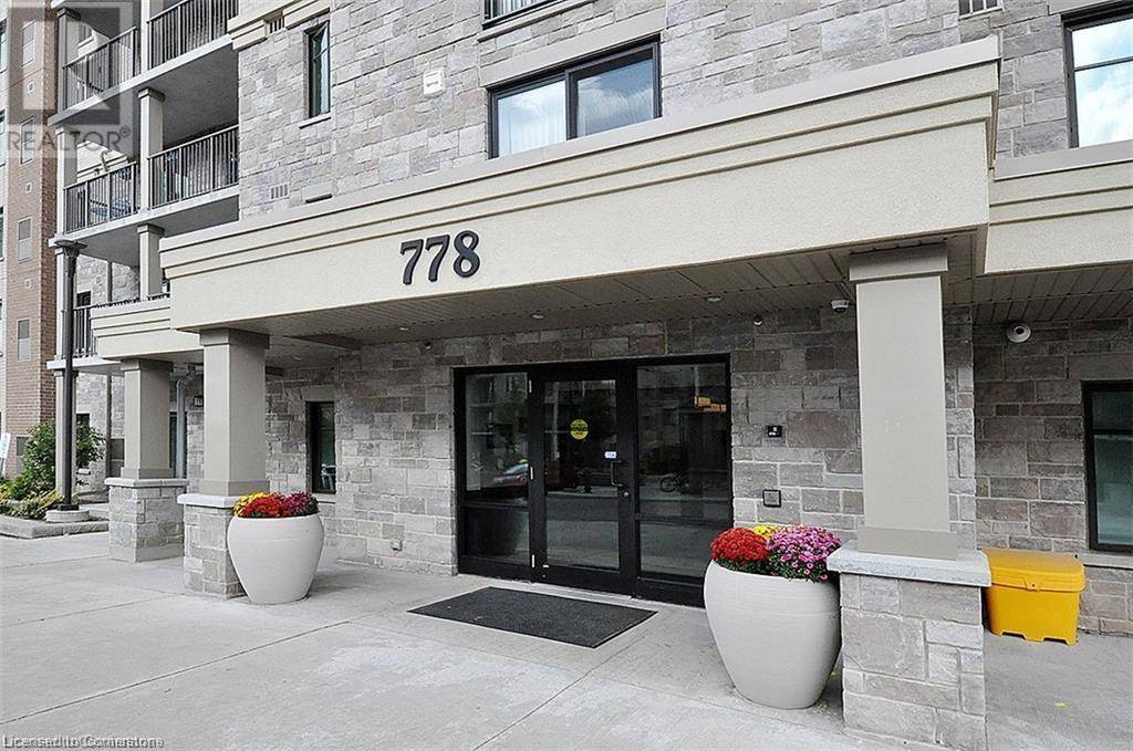 Waterloo, ON N2V0A8,778 LAURELWOOD DR #303