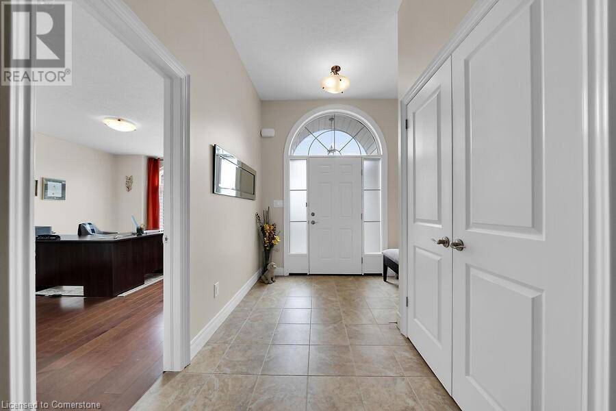 Beamsville, ON L3J0J8,5151 MEADOWOOD Lane