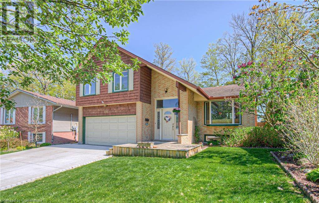 Kitchener, ON N2E2B2,215 SOUTHWOOD Drive