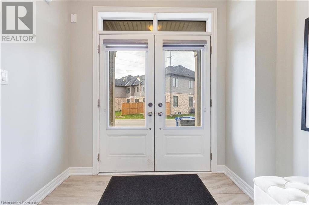 Guelph, ON N1K1W6,166 DEERPATH DR DR #54