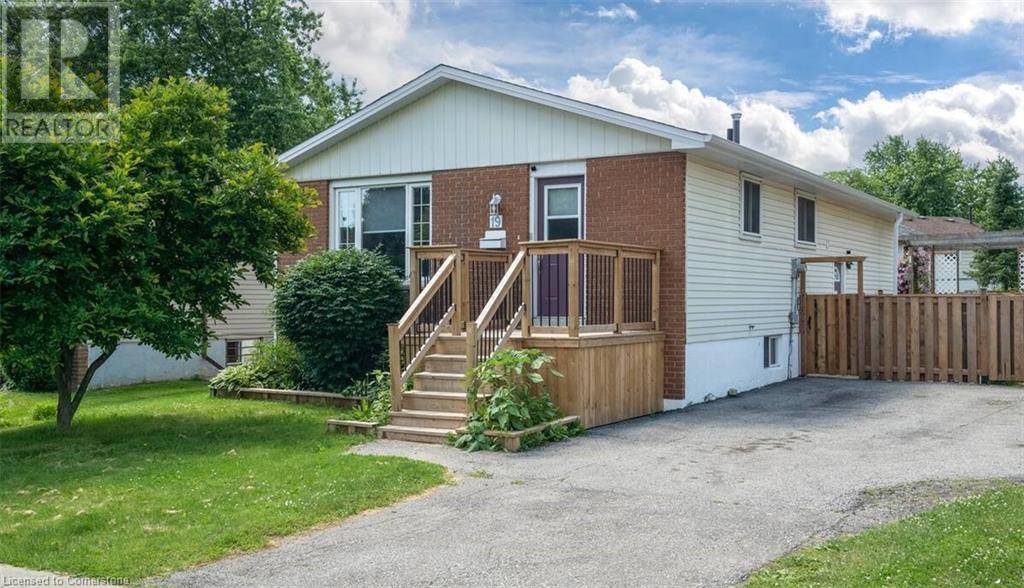 Hamilton, ON L9C6G8,19 GARROW Drive
