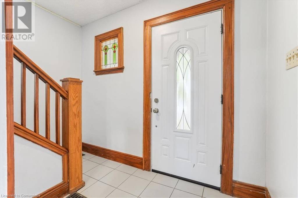 Hamilton, ON L8S1M2,1160 KING Street W